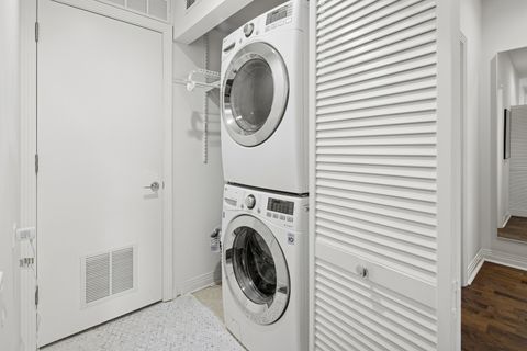 Tiny photo for 560 W FULTON Street #503, Chicago, IL 60661 (MLS # 12493637)