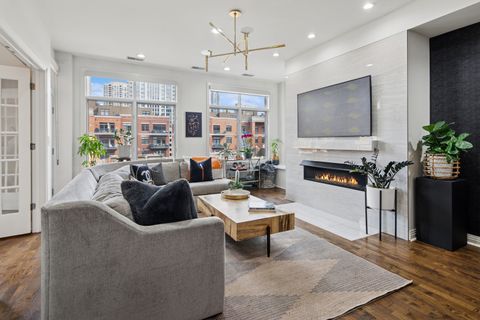 Tiny photo for 560 W FULTON Street #503, Chicago, IL 60661 (MLS # 12493637)