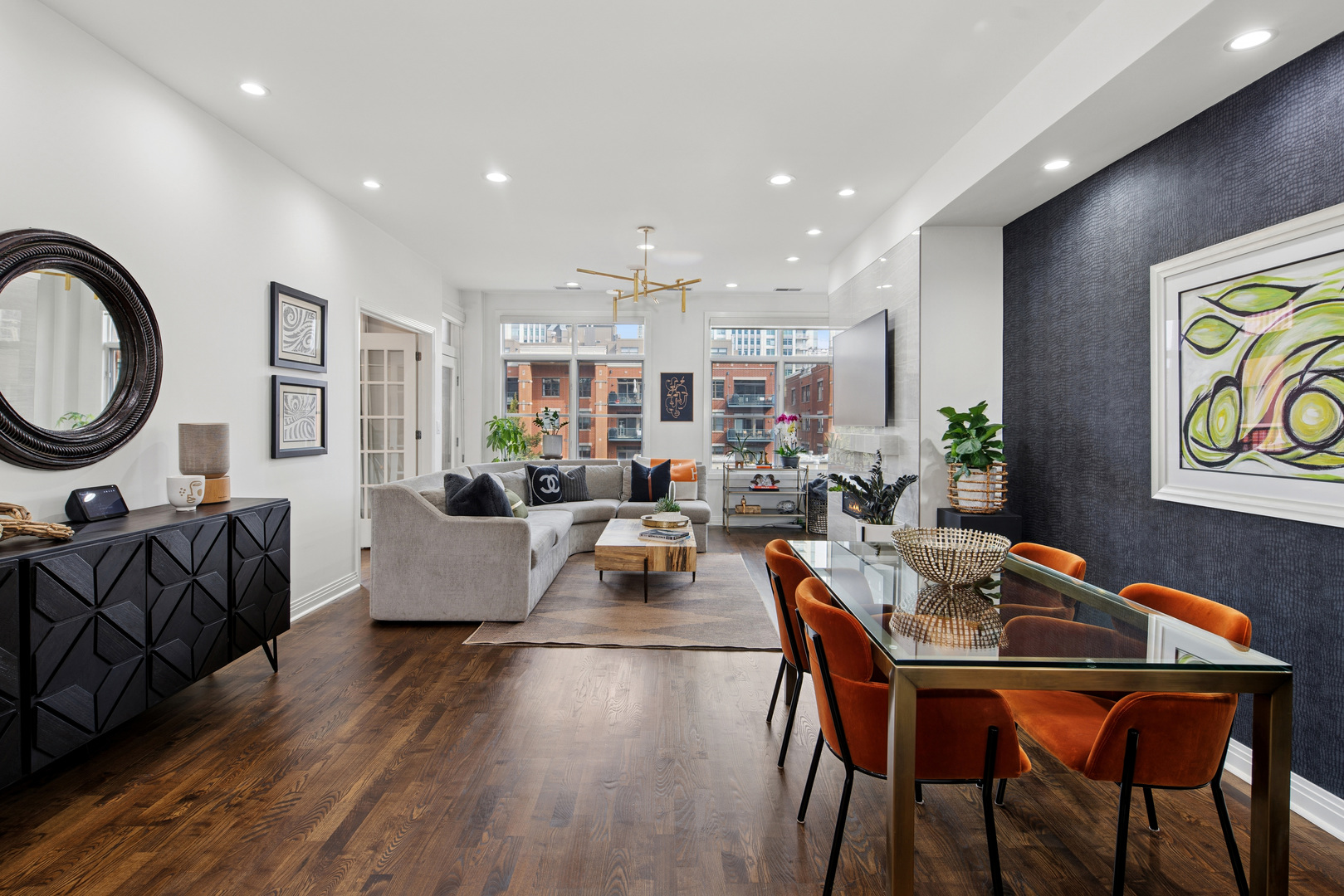 560 W FULTON Street 503