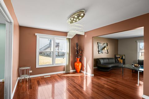 Tiny photo for 51 W Stevenson Drive, Glendale Heights, IL 60139 (MLS # 12569697)