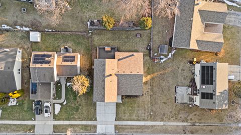 Tiny photo for 51 W Stevenson Drive, Glendale Heights, IL 60139 (MLS # 12569697)