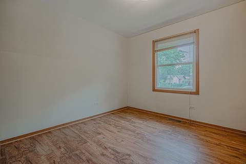 Tiny photo for 2729 Lowery Court, Zion, IL 60099 (MLS # 12665895)