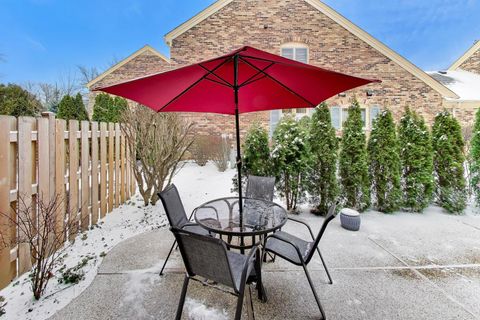 Tiny photo for 26 The Court Of Island Point, Northbrook, IL 60062 (MLS # 12627857)