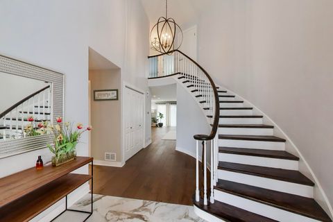 Tiny photo for 26 The Court Of Island Point, Northbrook, IL 60062 (MLS # 12627857)