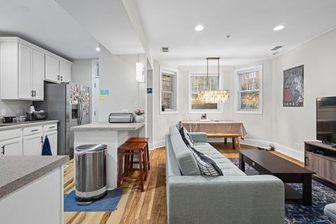 Tiny photo for 2642 N Talman Avenue #1A, Chicago, IL 60647 (MLS # 12639573)