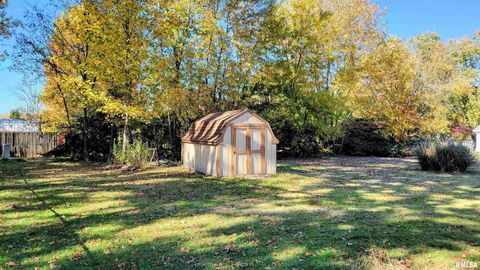 Tiny photo for 202 Westernaire Drive, Marion, IL 62959 (MLS # EB460584)