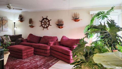 Tiny photo for 202 Westernaire Drive, Marion, IL 62959 (MLS # EB460584)