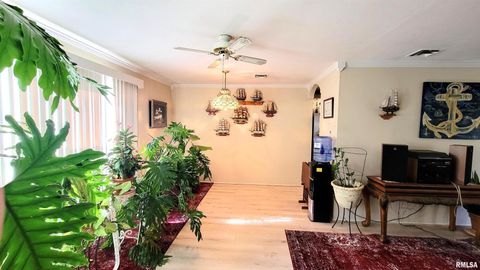 Tiny photo for 202 Westernaire Drive, Marion, IL 62959 (MLS # EB460584)