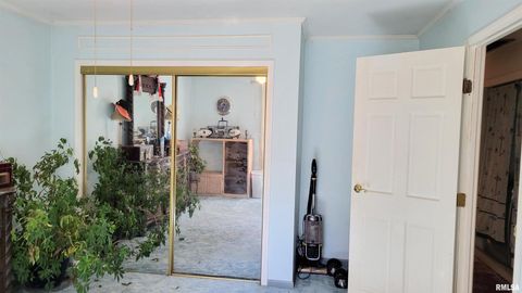 Tiny photo for 202 Westernaire Drive, Marion, IL 62959 (MLS # EB460584)