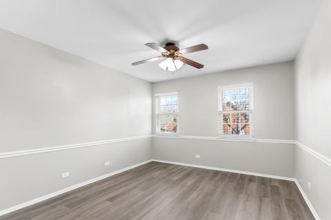 Tiny photo for 210 Dublin Lane #V2, Schaumburg, IL 60194 (MLS # 12591612)