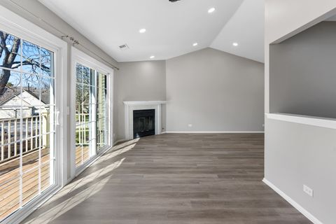 Tiny photo for 210 Dublin Lane #V2, Schaumburg, IL 60194 (MLS # 12591612)