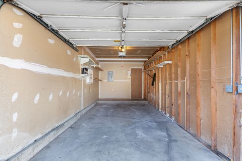 Tiny photo for 210 Dublin Lane #V2, Schaumburg, IL 60194 (MLS # 12591612)