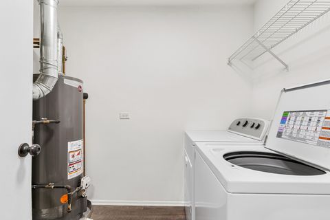 Tiny photo for 210 Dublin Lane #V2, Schaumburg, IL 60194 (MLS # 12591612)