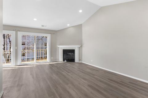 Tiny photo for 210 Dublin Lane #V2, Schaumburg, IL 60194 (MLS # 12591612)