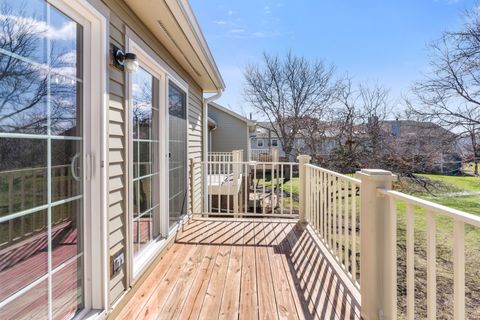Tiny photo for 210 Dublin Lane #V2, Schaumburg, IL 60194 (MLS # 12591612)