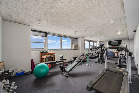 Tiny photo for 5733 N Sheridan Road #28B, Chicago, IL 60660 (MLS # 12505863)