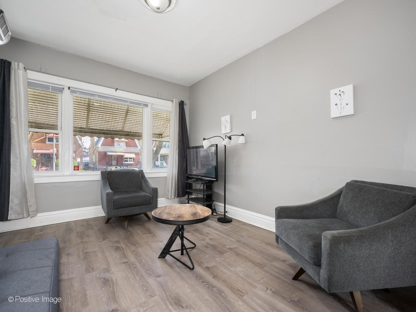 920 N Kedvale Avenue