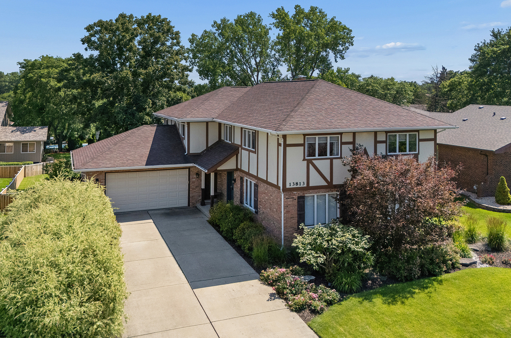 13813 W Dublin Drive