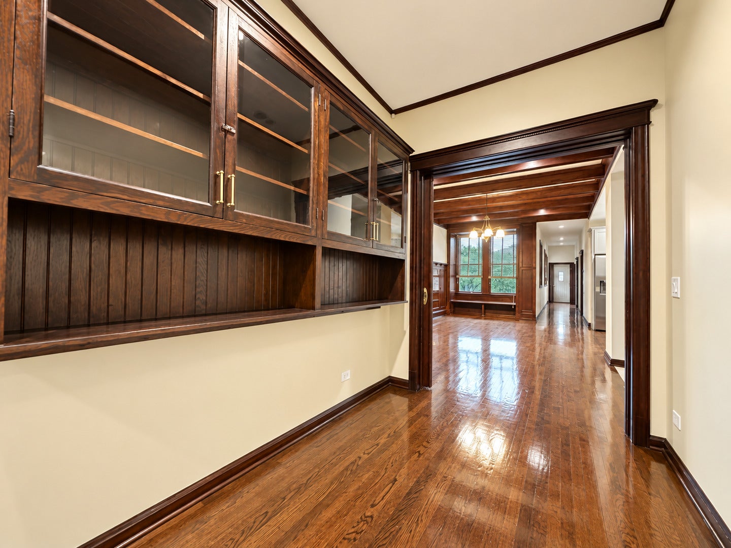 442 E 48th Street 3W