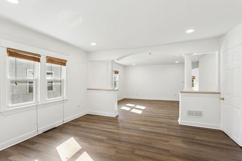 Tiny photo for 540 E 4th Street, Lockport, IL 60441 (MLS # 12481972)