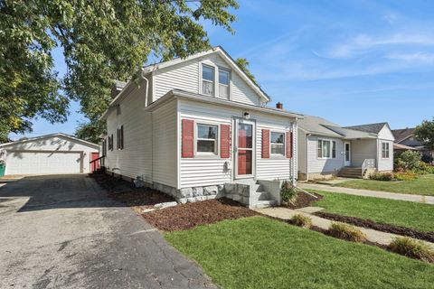 Tiny photo for 540 E 4th Street, Lockport, IL 60441 (MLS # 12481972)
