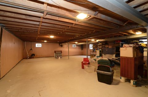 Tiny photo for 178 Bobwhite Court, Bloomingdale, IL 60108 (MLS # 12558435)