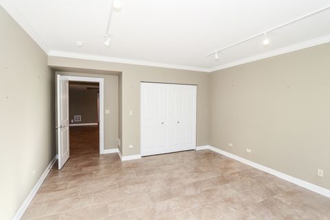 Tiny photo for 6 Sugar Maple Court, Lake In The Hills, IL 60156 (MLS # 12537617)