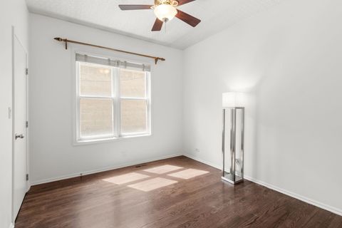 Tiny photo for 1511 N Hudson Avenue #4, Chicago, IL 60610 (MLS # 12582046)
