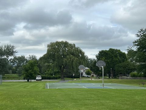 Tiny photo for 31 Washington Boulevard #108, Mundelein, IL 60060 (MLS # 12442659)