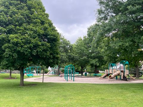 Tiny photo for 31 Washington Boulevard #108, Mundelein, IL 60060 (MLS # 12442659)
