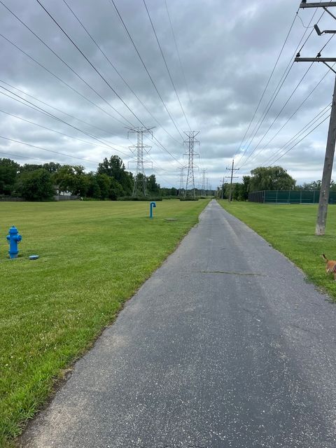 Tiny photo for 31 Washington Boulevard #108, Mundelein, IL 60060 (MLS # 12442659)