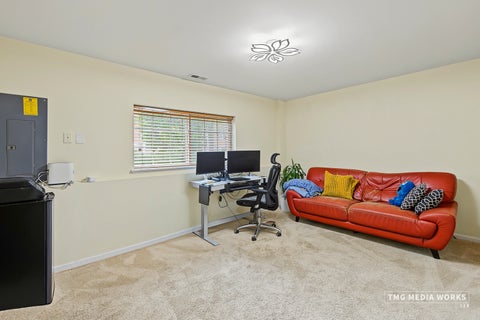 Tiny photo for 815 Lewisburg Lane, Aurora, IL 60504 (MLS # 12764144)