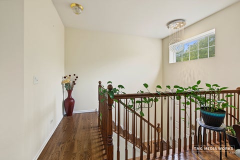 Tiny photo for 815 Lewisburg Lane, Aurora, IL 60504 (MLS # 12764144)