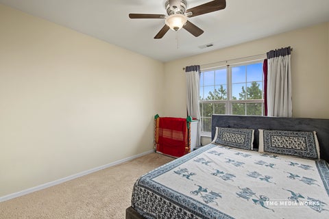 Tiny photo for 815 Lewisburg Lane, Aurora, IL 60504 (MLS # 12764144)