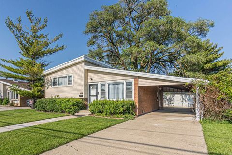 A home in Des Plaines