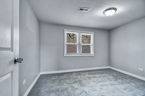 Tiny photo for 6336 S Saint Lawrence Avenue, Chicago, IL 60637 (MLS # 12500301)