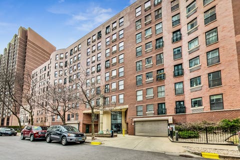 Photo of 711 W Gordon Terrace #306, Chicago, IL 60613 (MLS # 12699046)