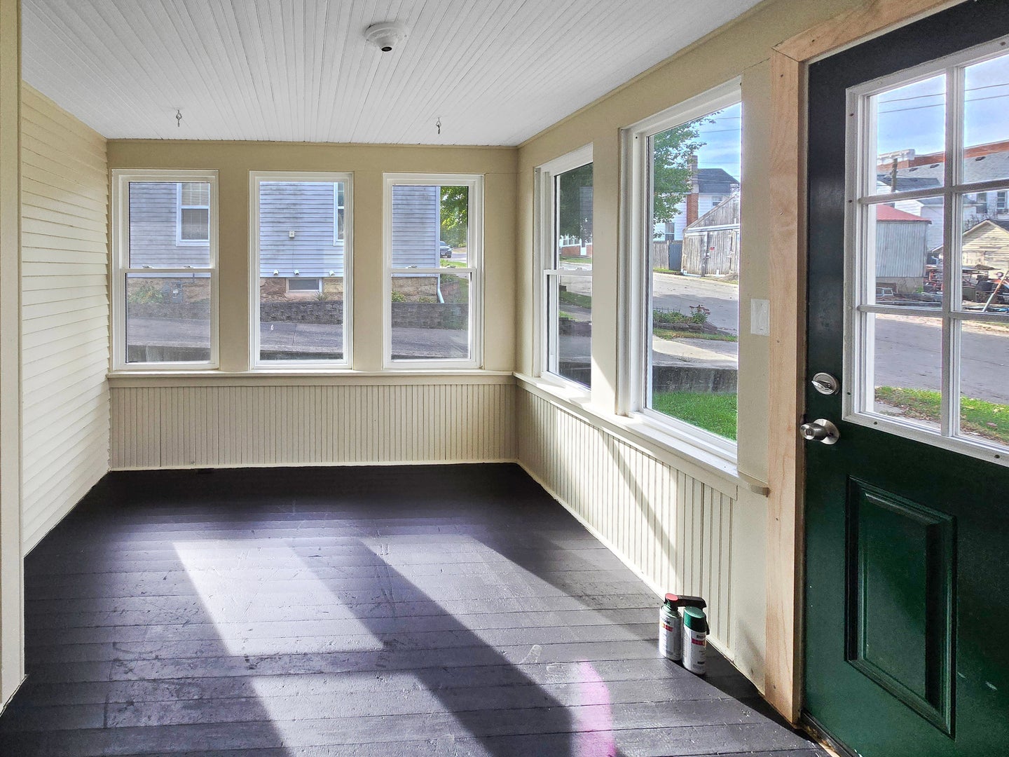 107 N Strickler Avenue