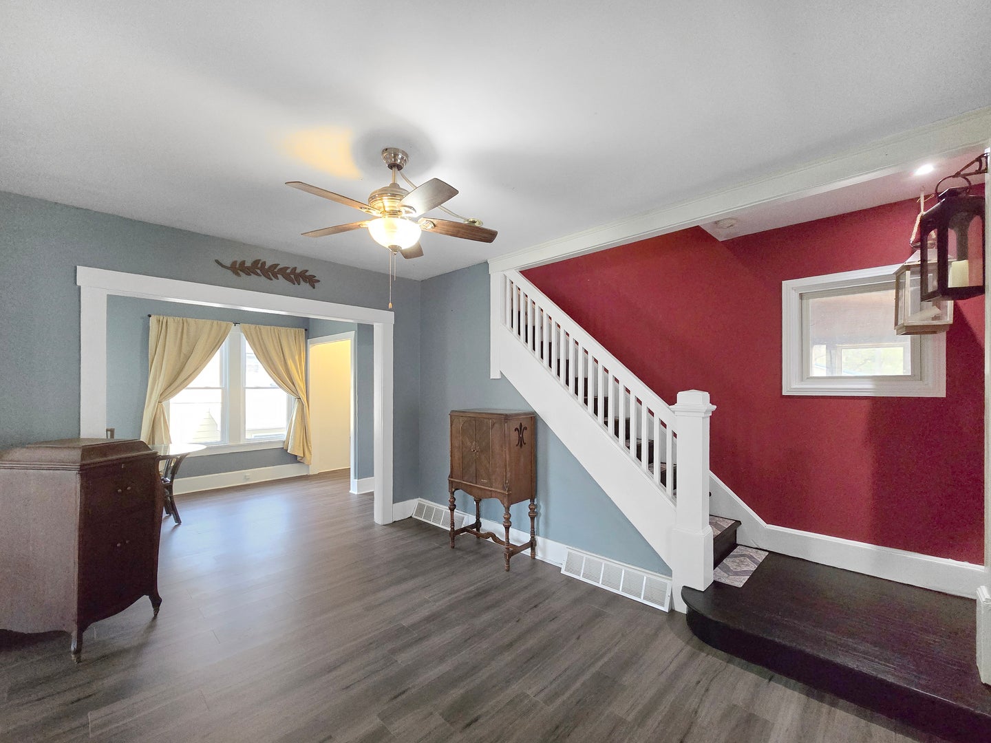 107 N Strickler Avenue