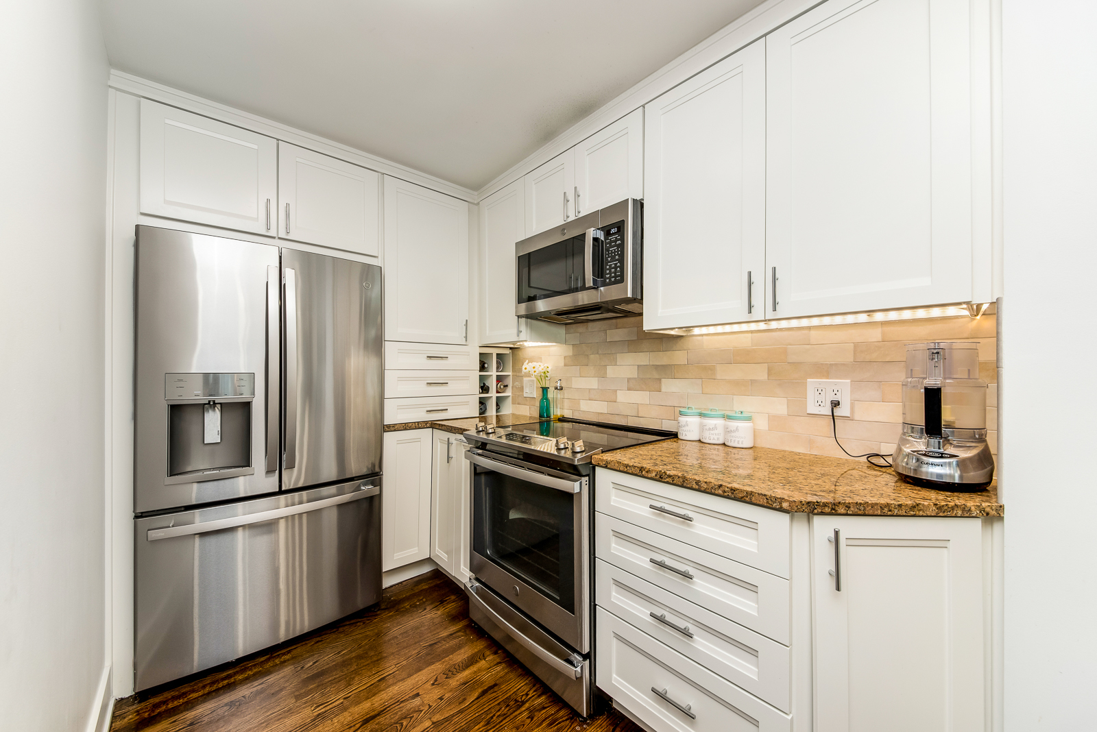 195 N Harbor Drive 3206