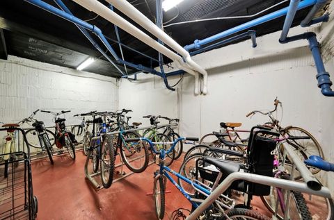 Tiny photo for 840 W Ainslie Street #2B, Chicago, IL 60640 (MLS # 12570421)