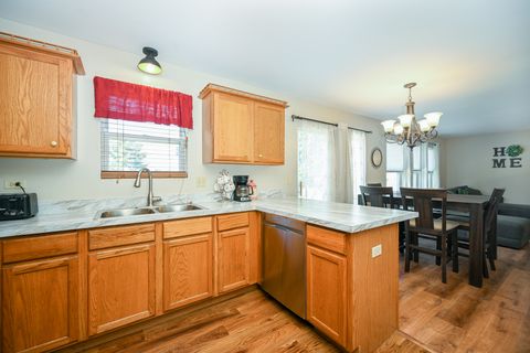 Tiny photo for 5805 Emerald Pointe Drive, Plainfield, IL 60586 (MLS # 12452117)