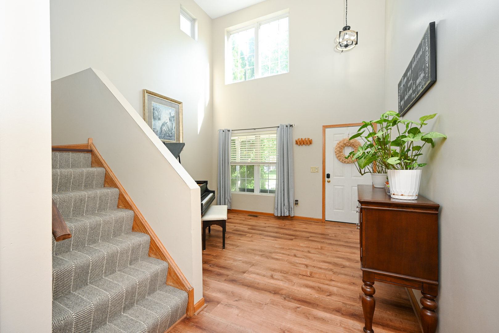 5805 Emerald Pointe Drive