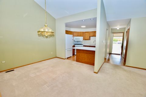 Tiny photo for 3312 Twisted Oak Court #3312, McHenry, IL 60051 (MLS # 12622587)