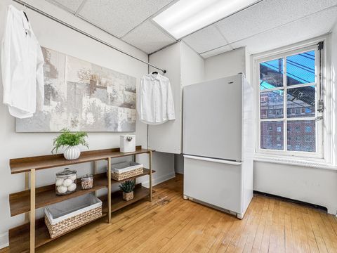 Tiny photo for 1260 N Astor Street #7, Chicago, IL 60610 (MLS # 12598988)