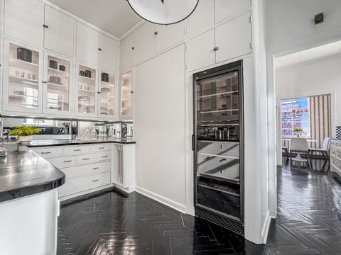 Tiny photo for 1260 N Astor Street #7, Chicago, IL 60610 (MLS # 12598988)