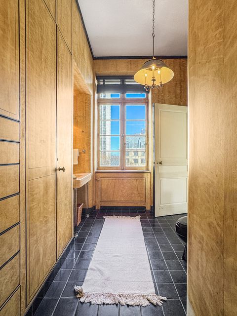 Tiny photo for 1260 N Astor Street #7, Chicago, IL 60610 (MLS # 12598988)