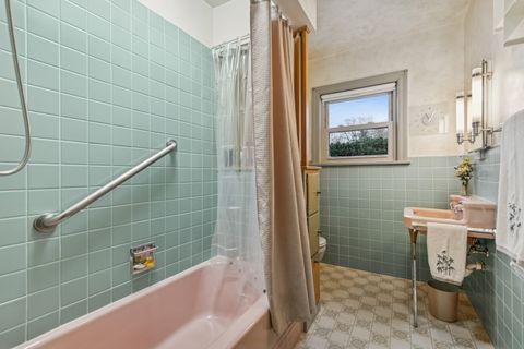 Tiny photo for 231 S Aldine Street, Elgin, IL 60123 (MLS # 12514334)