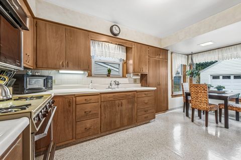 Tiny photo for 231 S Aldine Street, Elgin, IL 60123 (MLS # 12514334)