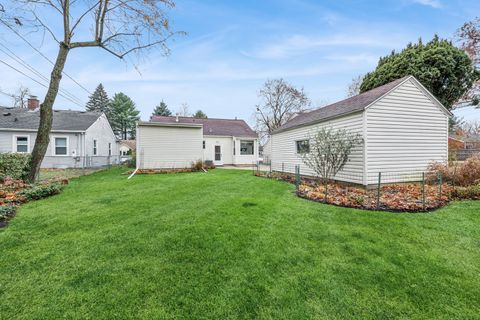 Tiny photo for 231 S Aldine Street, Elgin, IL 60123 (MLS # 12514334)